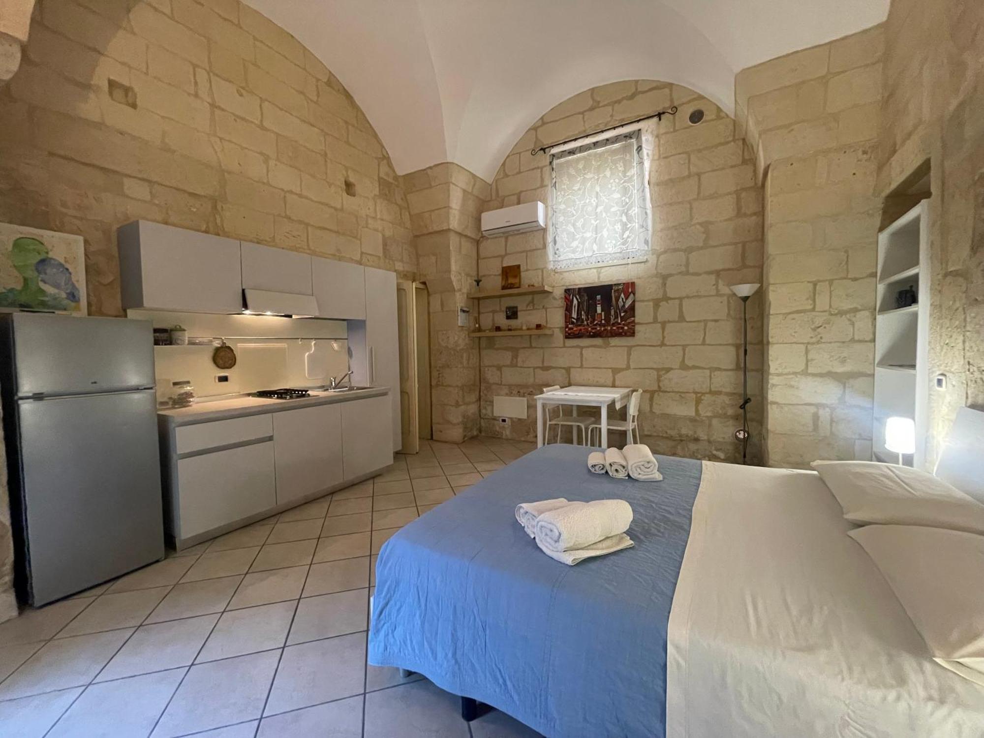 Casa Fortunato Corte Adorni Лече Екстериор снимка